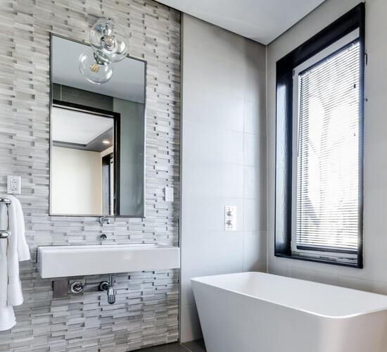 United Flooring LLC Walls